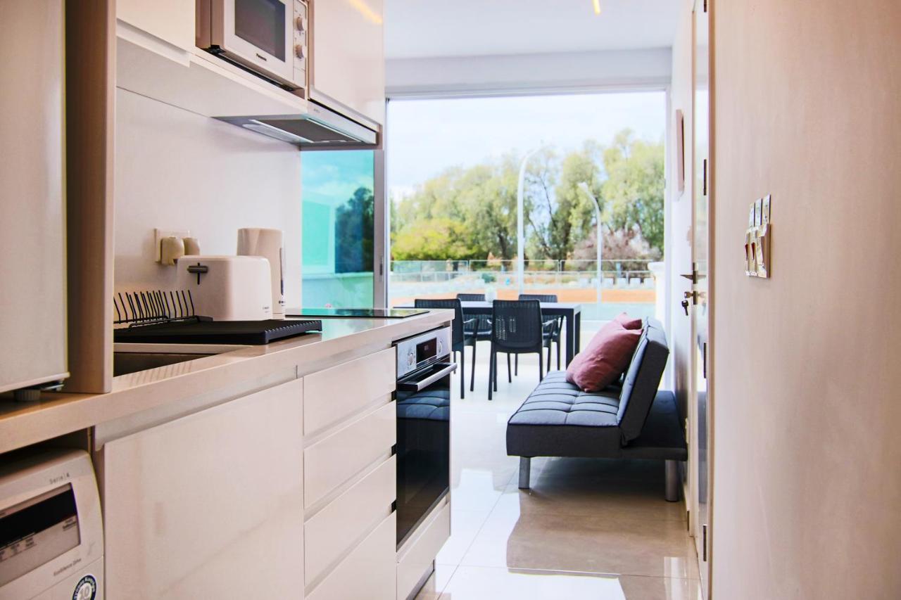 דירות Paphos Phaedrus Living - Seaside Luxury Flat Harbour 110 מראה חיצוני תמונה